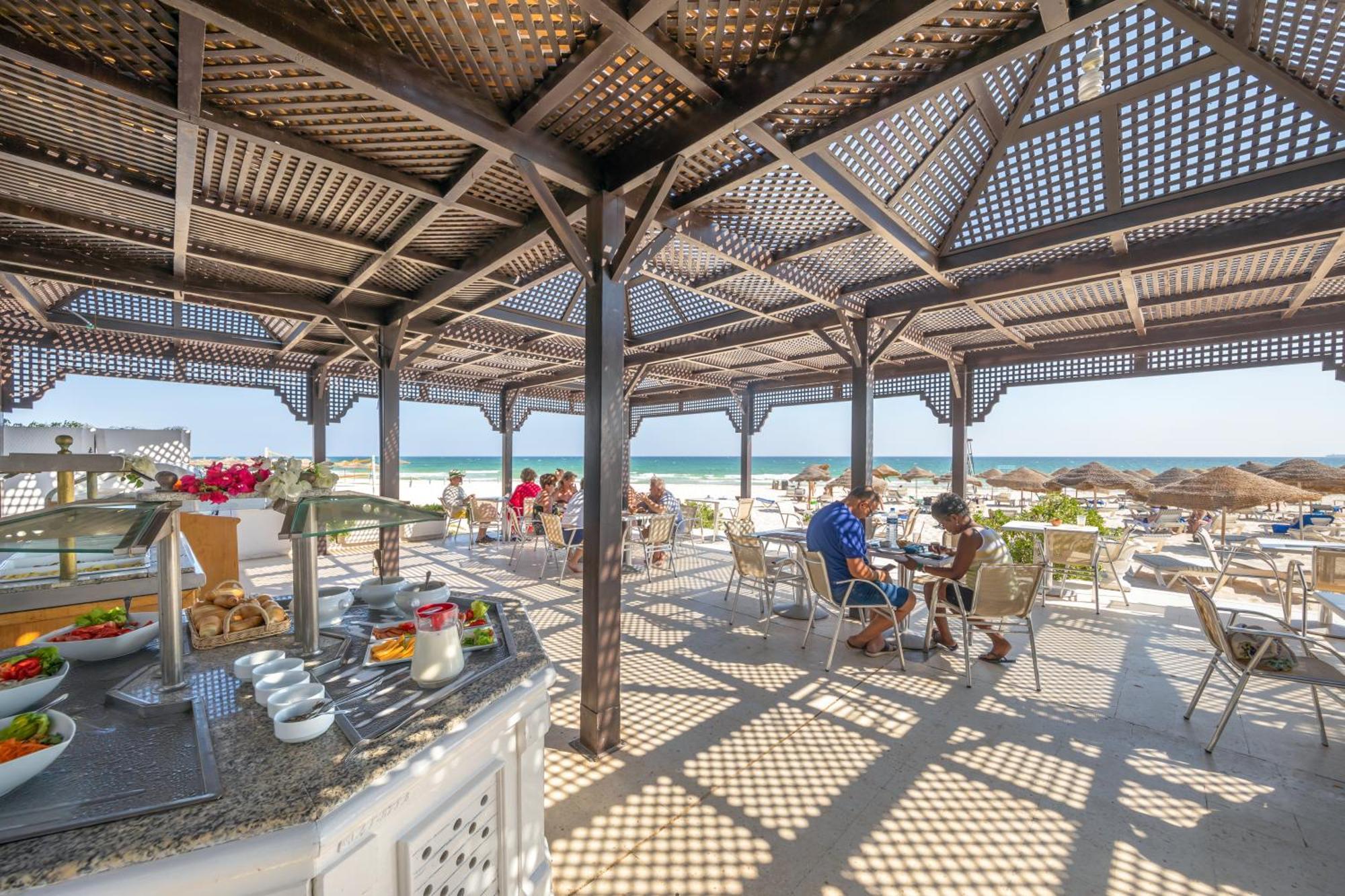 Marhaba Отель 4*